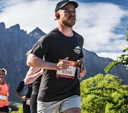 Sean - Peak Nutrition Coaching - Running with Queenstown Mountains